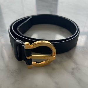 Salvatore Ferragamo black saffiano leather slim belt, size 26 - 30